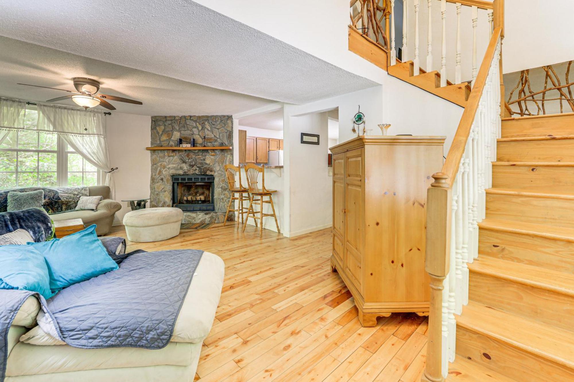 Bryson City Cottage With Hot Tub And Waterfall Views! Exterior foto